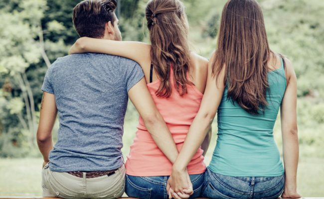 polyamorous-relationship